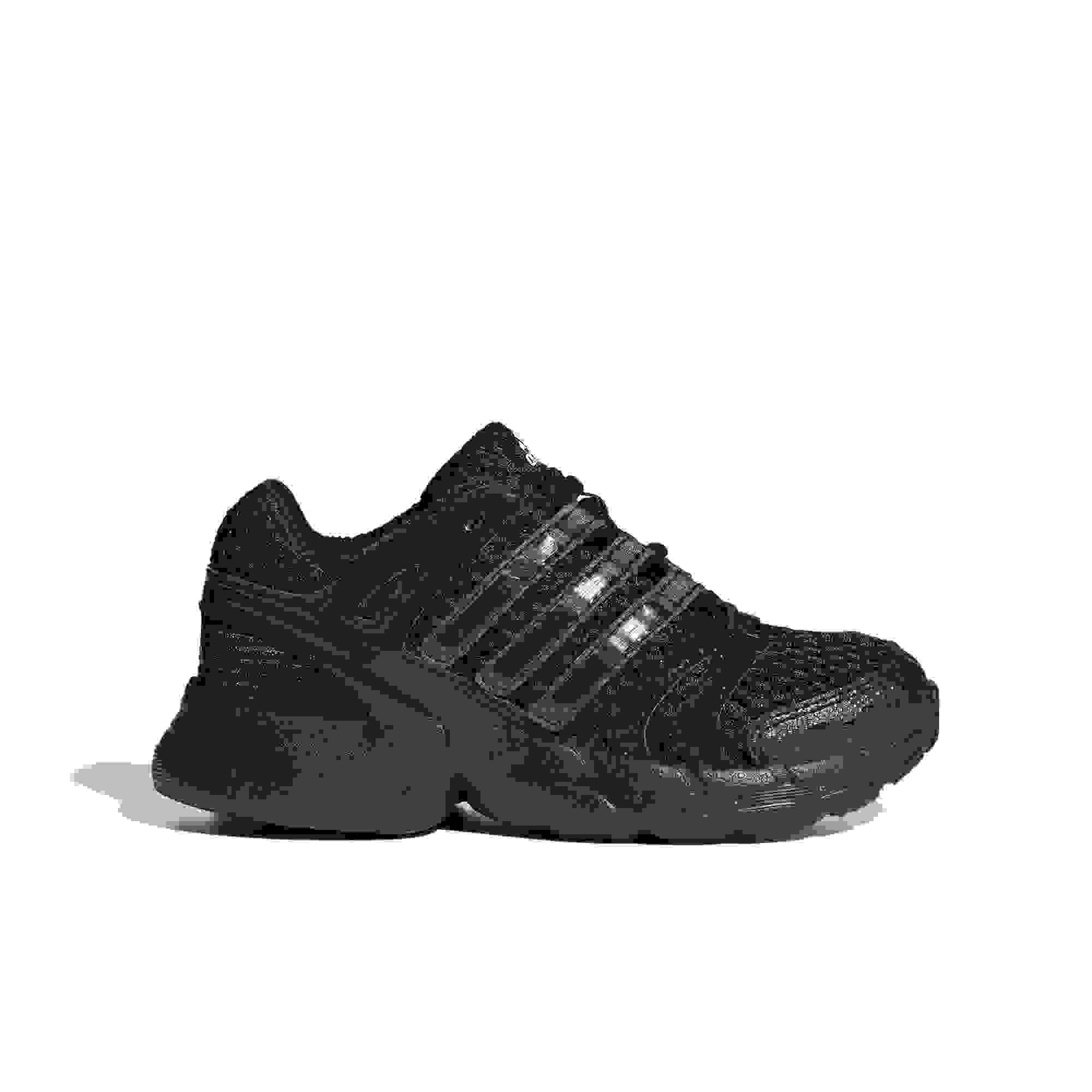 adidas Originals Adistar Control 5 Preschool Boys' "Core Black/Carbon/Grey Five" Shoe
